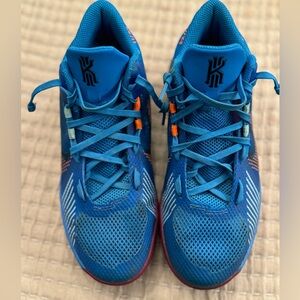 Nike Kyrie Flytrap 5 GS Youth Sneakers